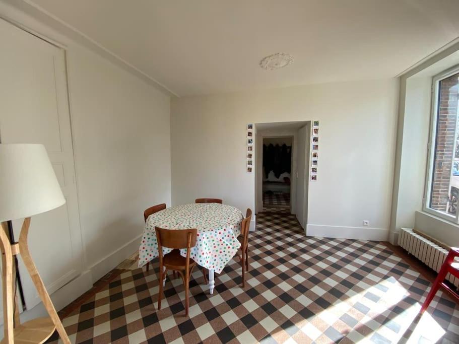 Maison Leocha Sablons-sur-Huisne Luaran gambar