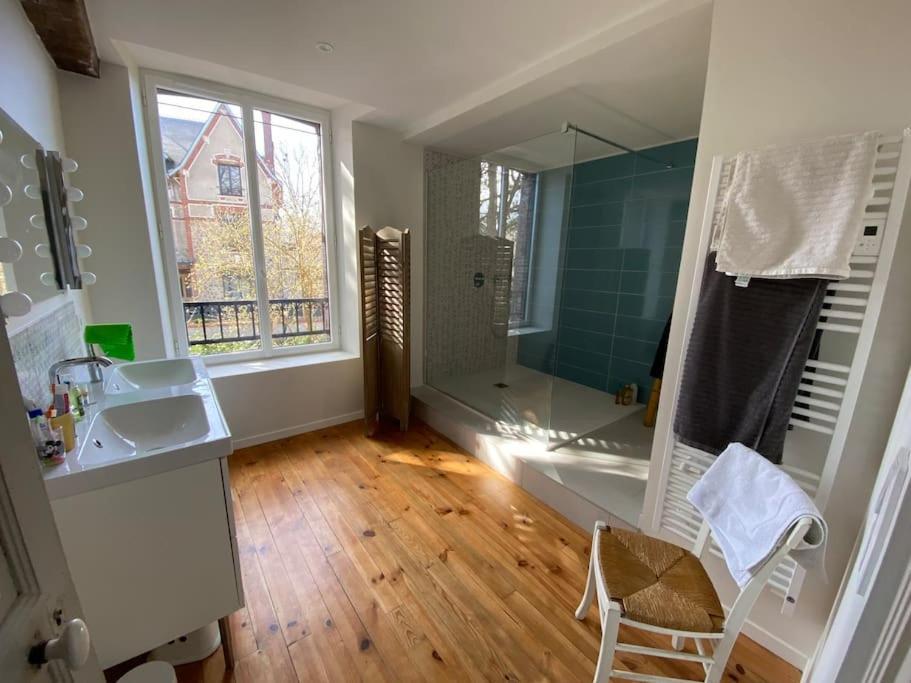 Maison Leocha Sablons-sur-Huisne Luaran gambar